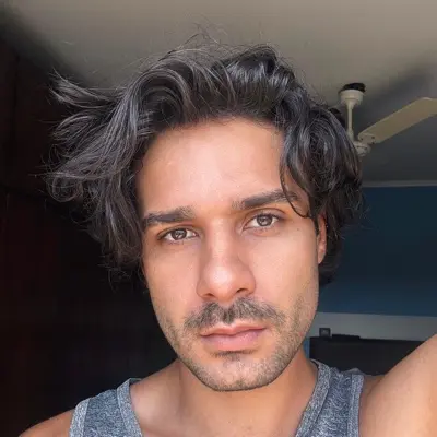 MAIR  Henrique