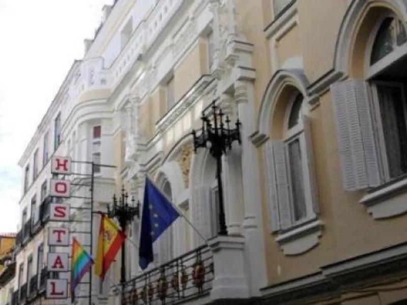 Hostal Pizarro — Hotels in Madrid