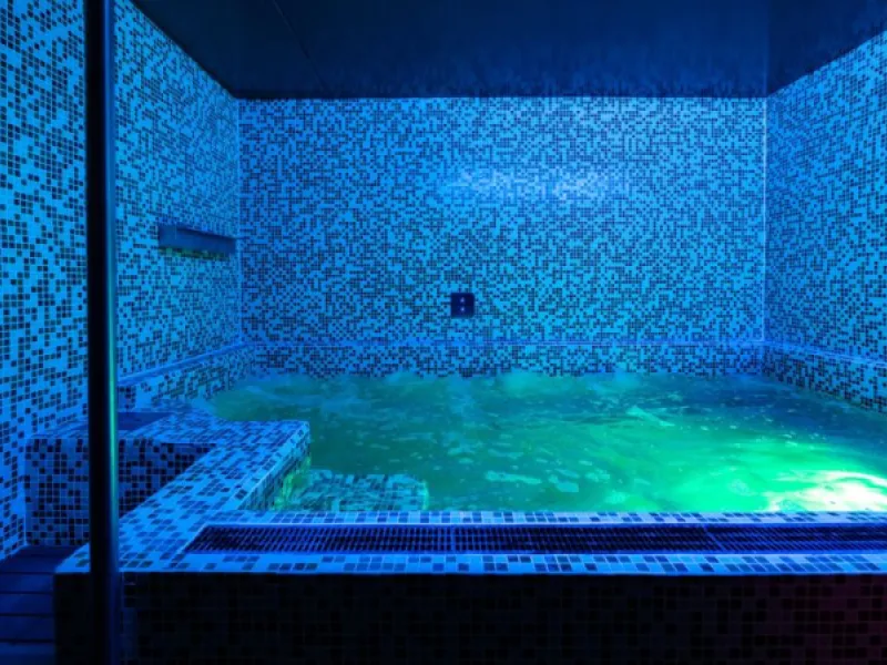 SaunApolo 56 — Saunas in Lisbon