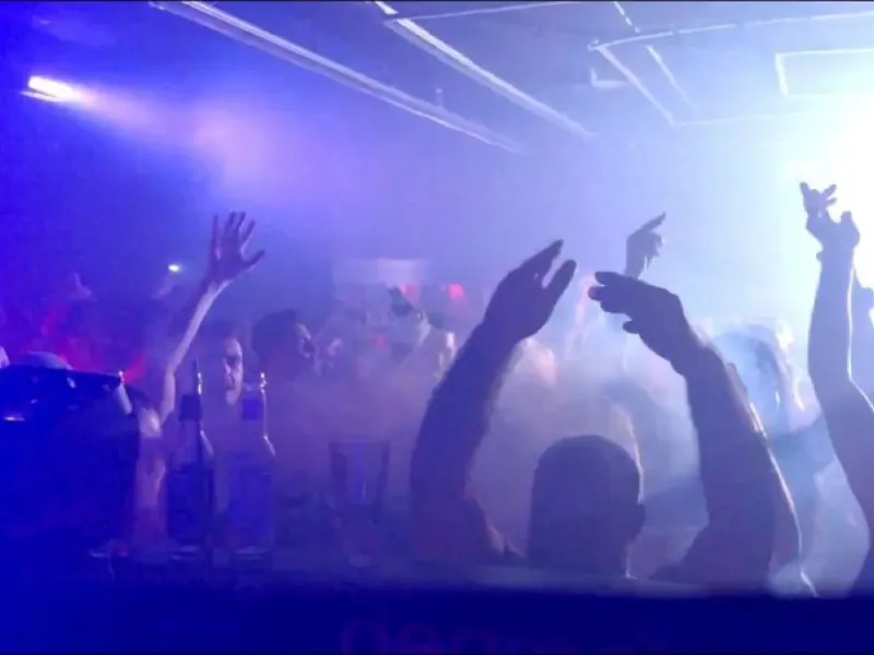 Gravity — Bars & Clubs in Cologne