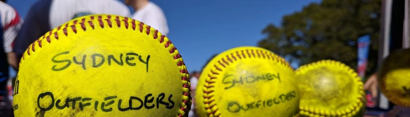 Sydney Outfielders — Organizations in Sydney