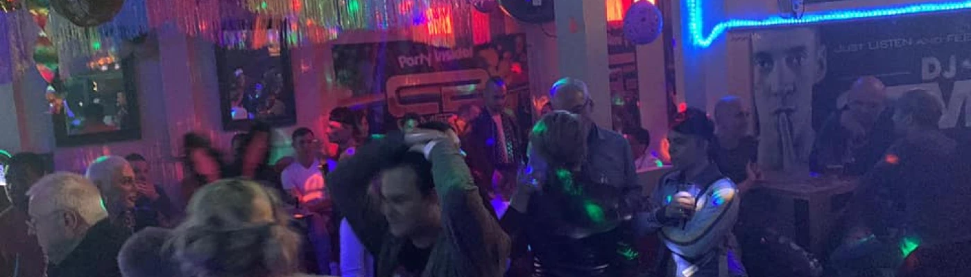 Comeback Bar & Lounge — Bars & Clubs in Frankfurt