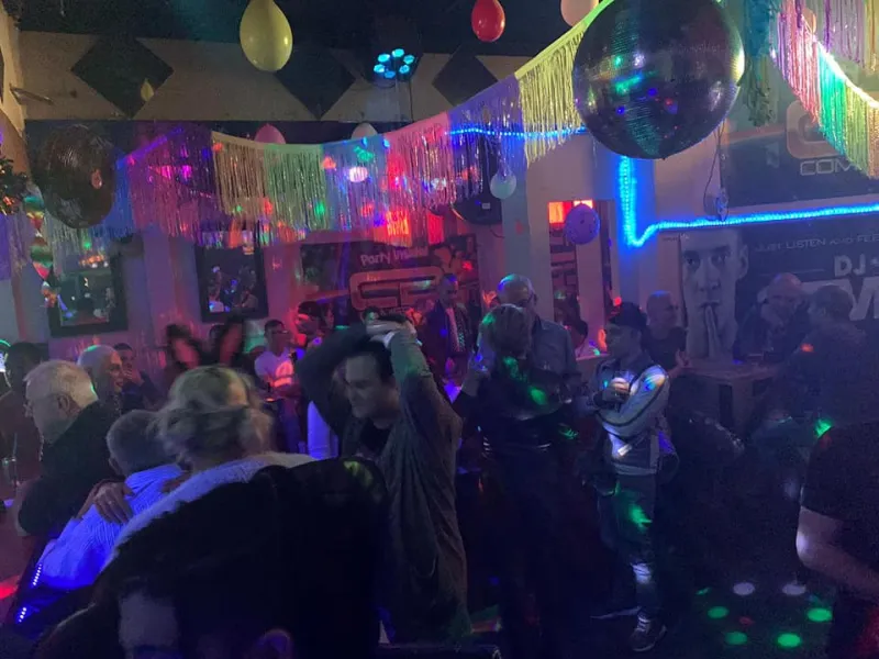 Comeback Bar & Lounge — Bars & Clubs in Frankfurt
