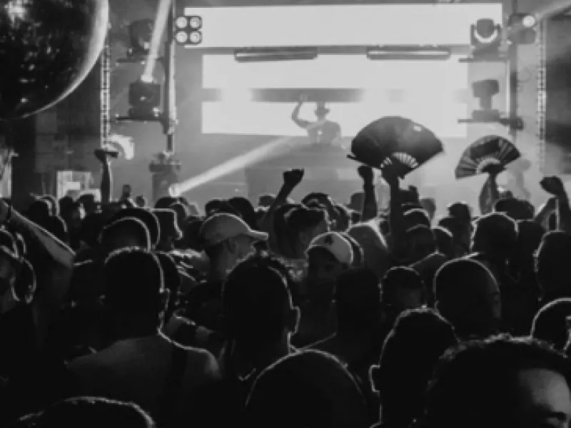 El Mozo — Parties in Bogota