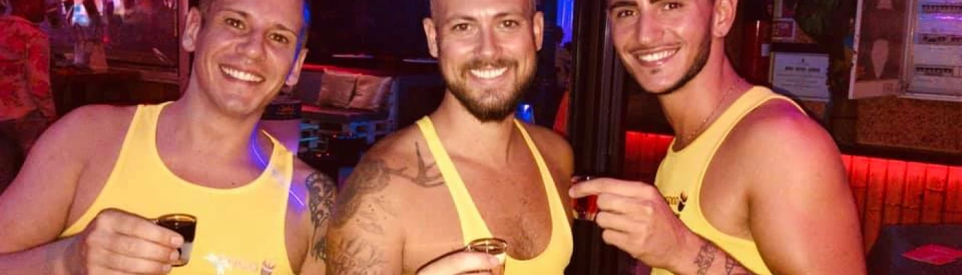 Coco Loco Bar — Bars & Clubs in Gran Canaria