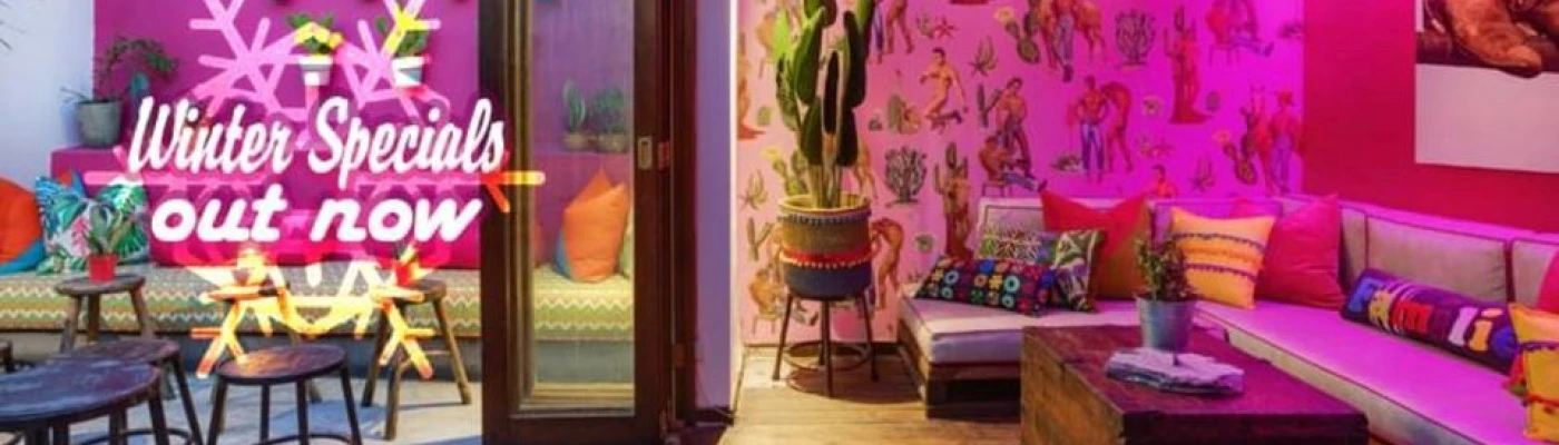 Cafe Manhattan — Bars & Clubs in Cape Town