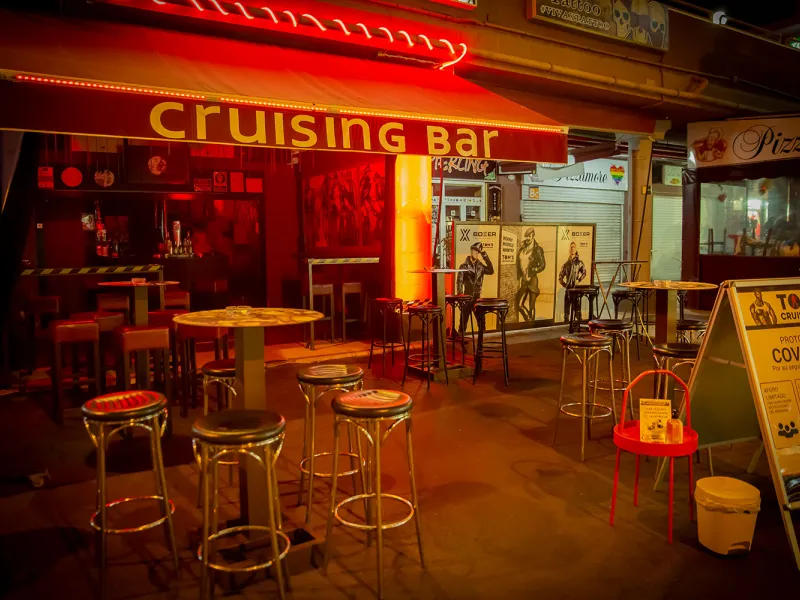 Tom's Cruising bar — Cruise Bars in Gran Canaria