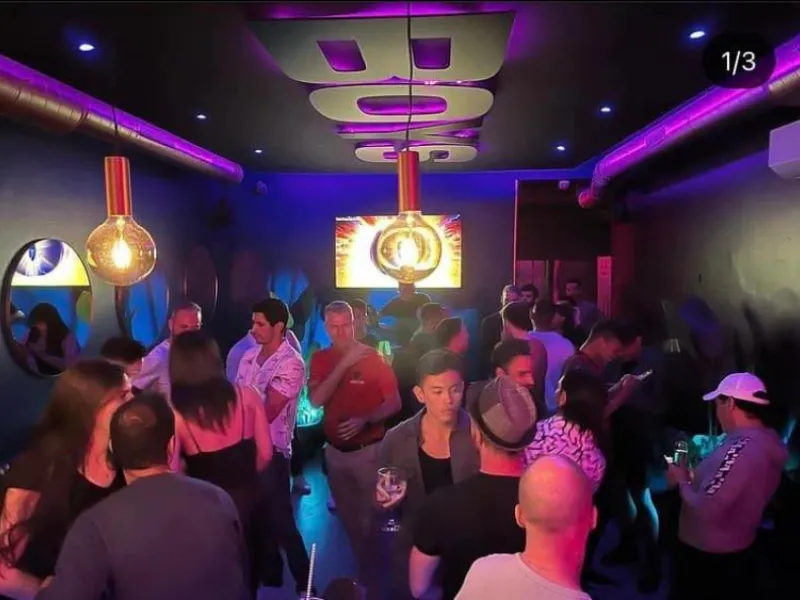 BOYS BAR BCN — Bars & Clubs in Barcelona