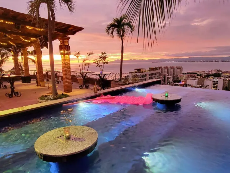 LookOut Bar — Bars & Clubs in Puerto Vallarta