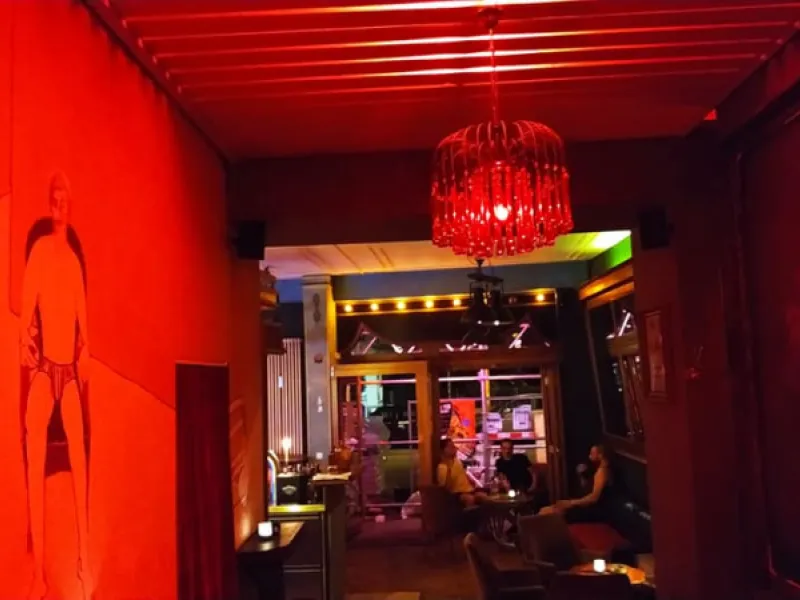 Capture Bar — Bars & Clubs in Berlin