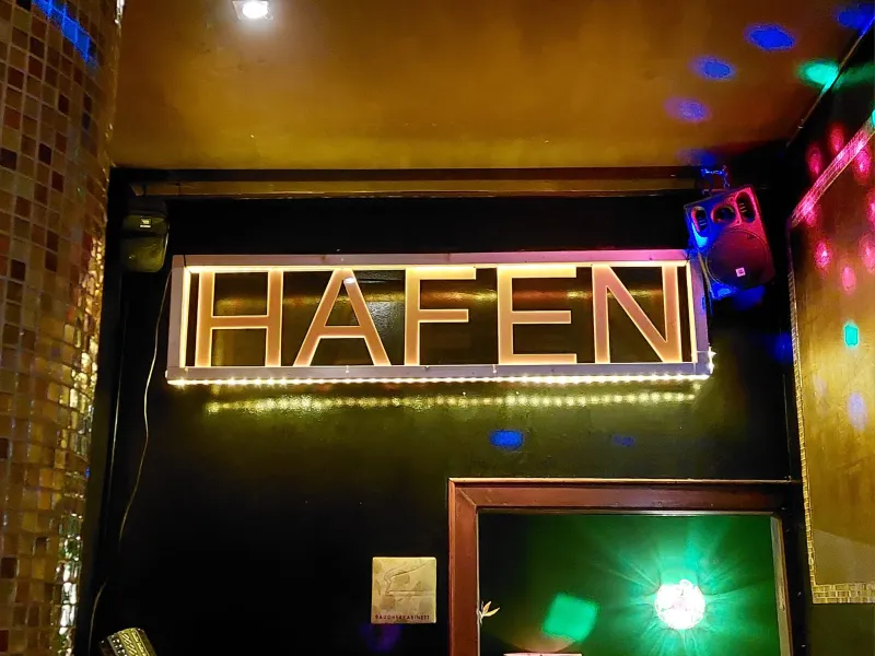 Hafen — Bars & Clubs in Berlin