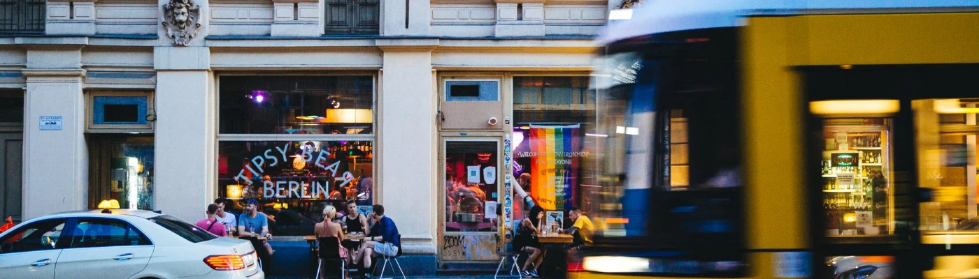 Tipsy Bear — Bars & Clubs in Berlin