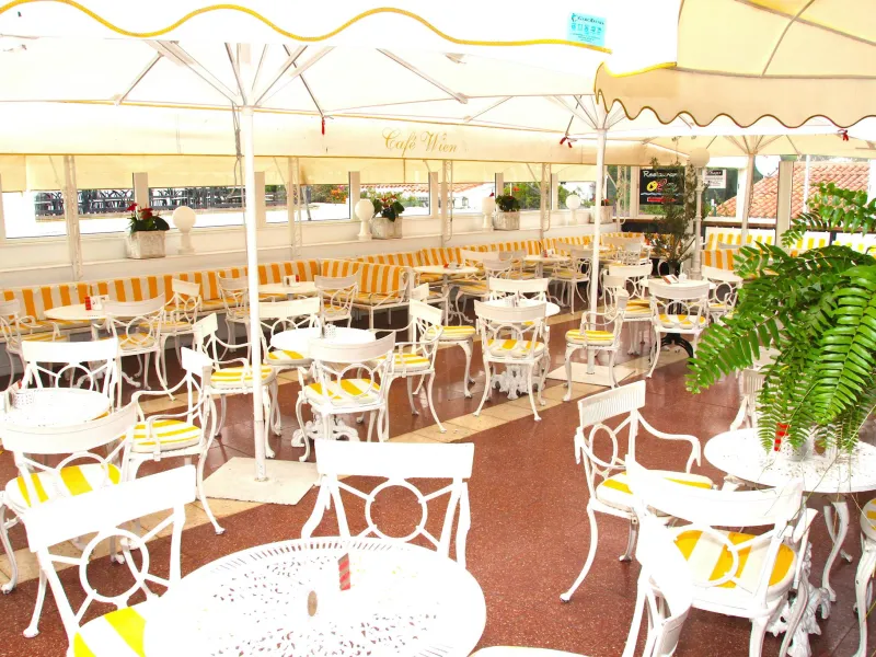 Café Wien — Restaurants & Cafés in Gran Canaria