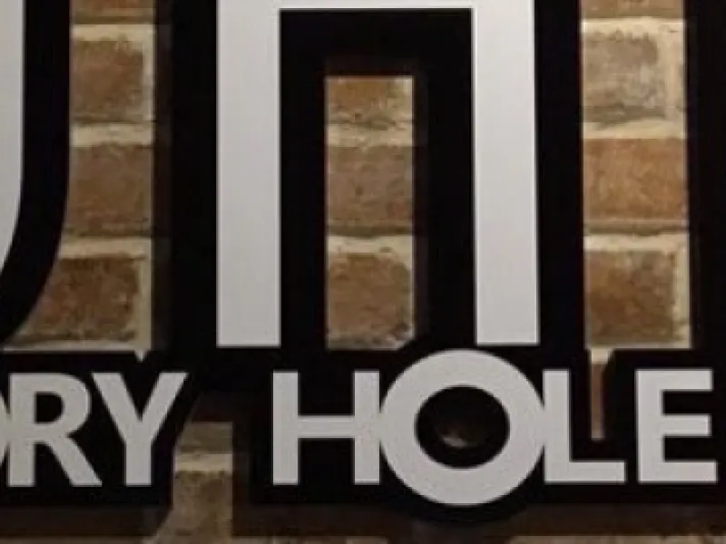 Glory Hole Bar — Cruise Bars in Tokyo