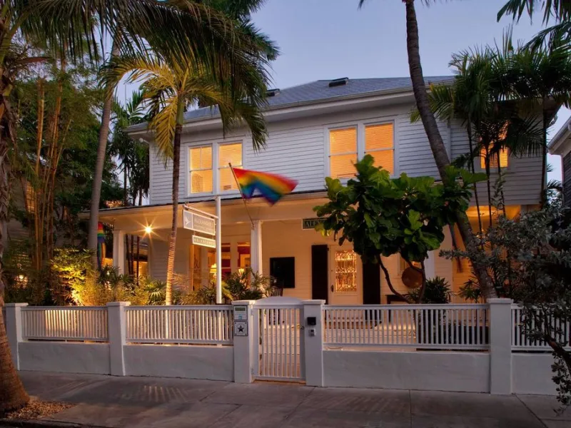 Alexander's Guesthouse — Hotels in Key West