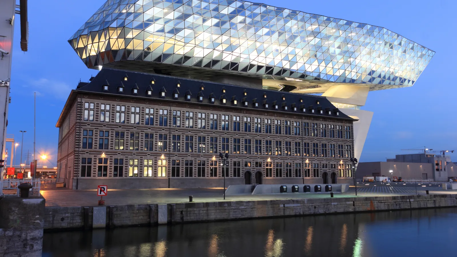 Gay Restaurants & Cafés in Antwerp — cover photo