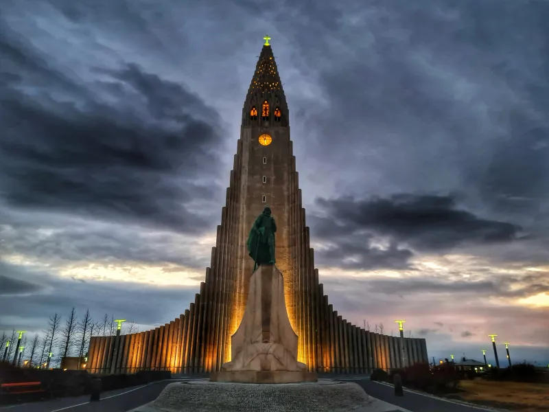 Gay Reykjavik — city guide