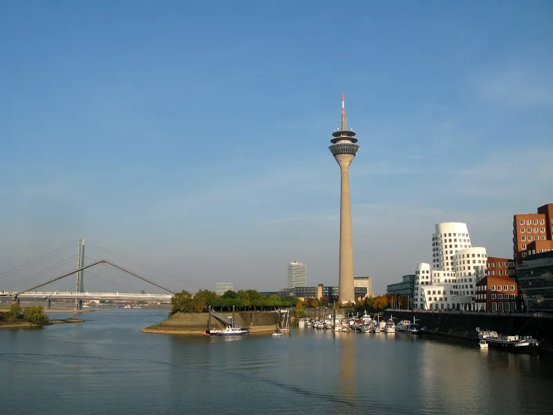Gay Düsseldorf — city guide