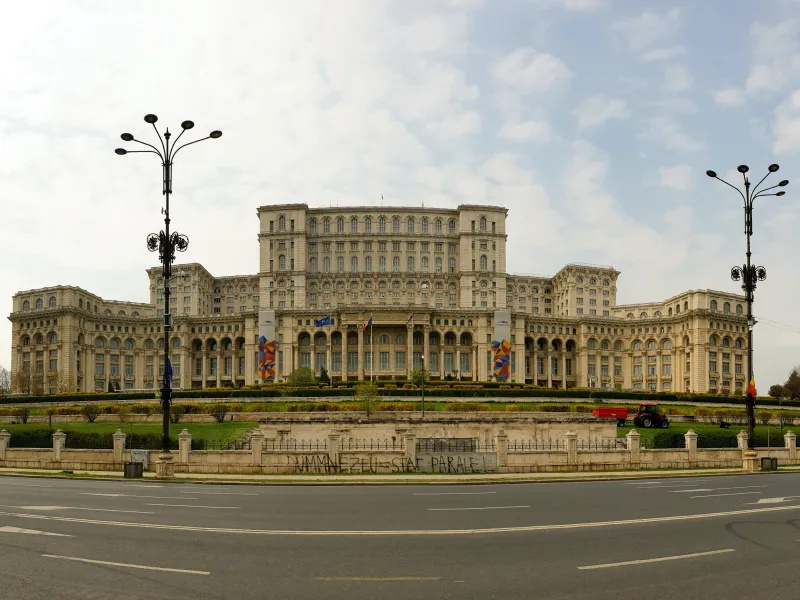 Gay Bucharest — city guide