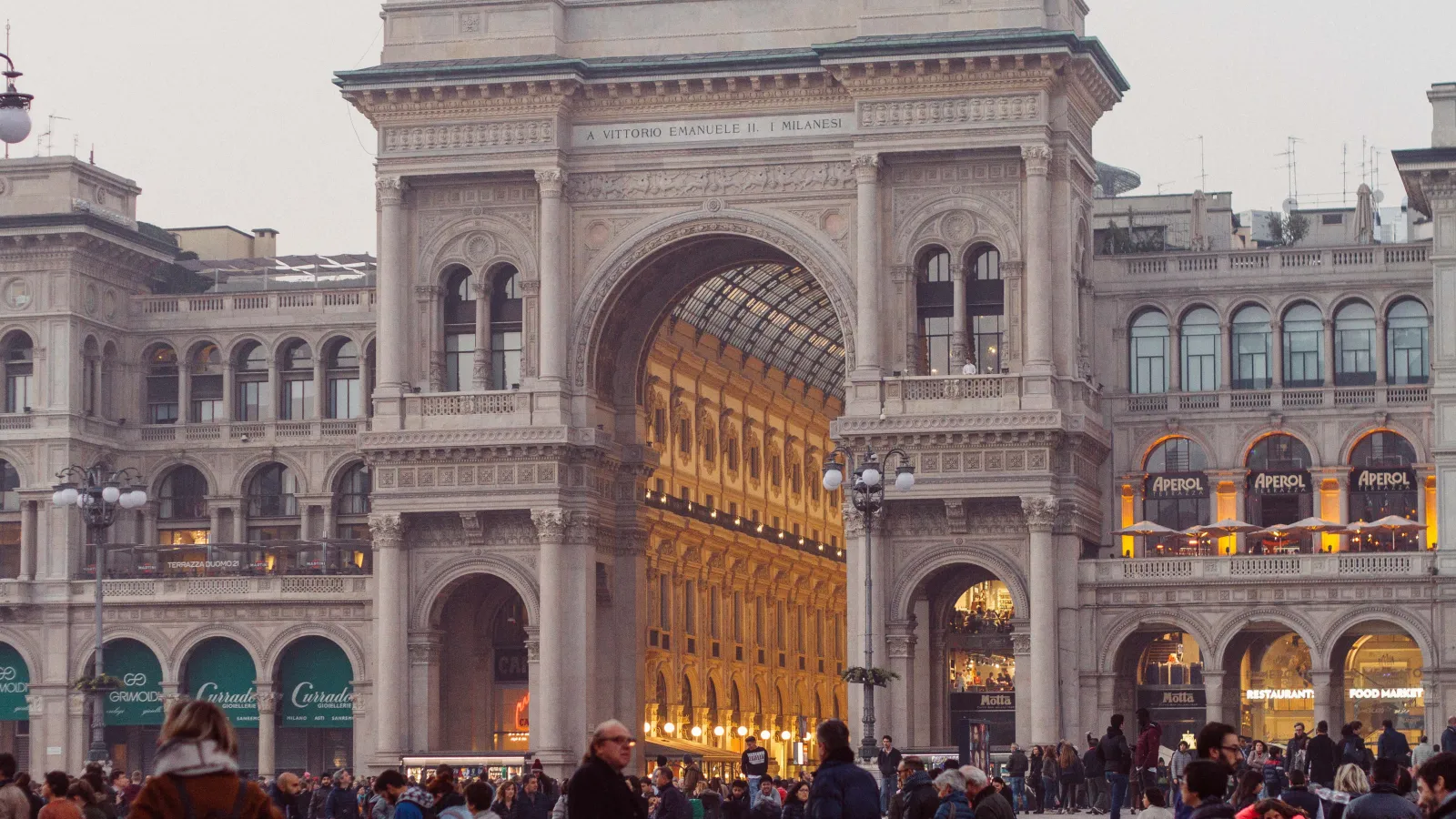 Gay Cruise Bars in Milan — cover photo