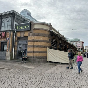 Bee Kök & Bar