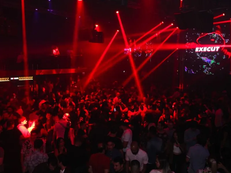 Amerika — Bars & Clubs in Buenos Aires