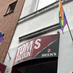 Toms Saloon