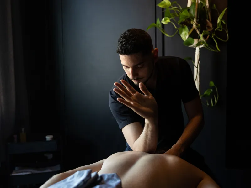 Massothérapie Santiago Massage — Wellness in Montreal
