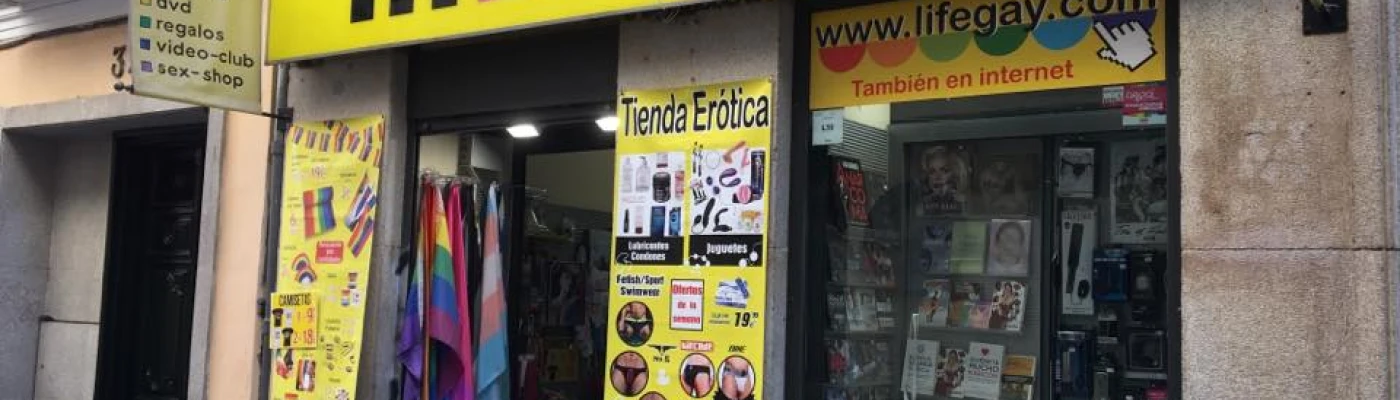 A Different Life — Shopping in Madrid