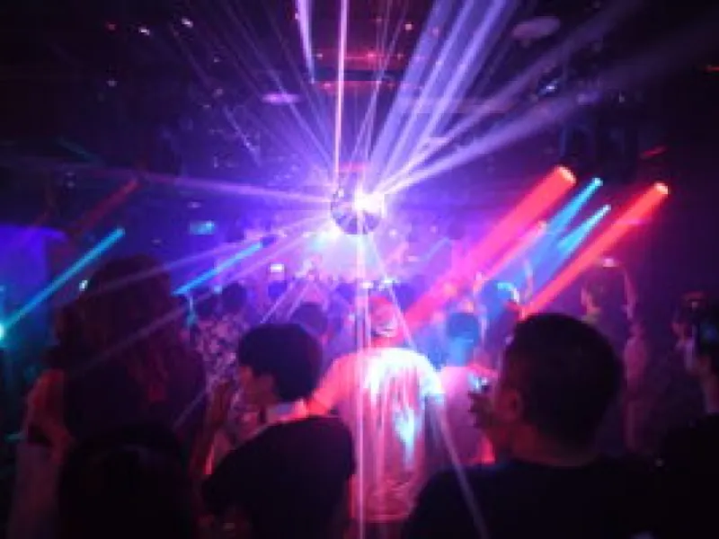 Aisotope Lounge — Bars & Clubs in Tokyo