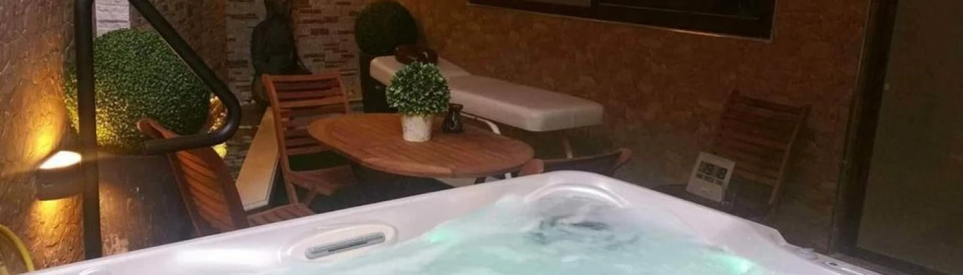 Lotus Guest House & Gay Massage and Spa — Hotels in Valletta