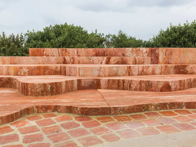 Bondi Memorial — Things to do in Sydney