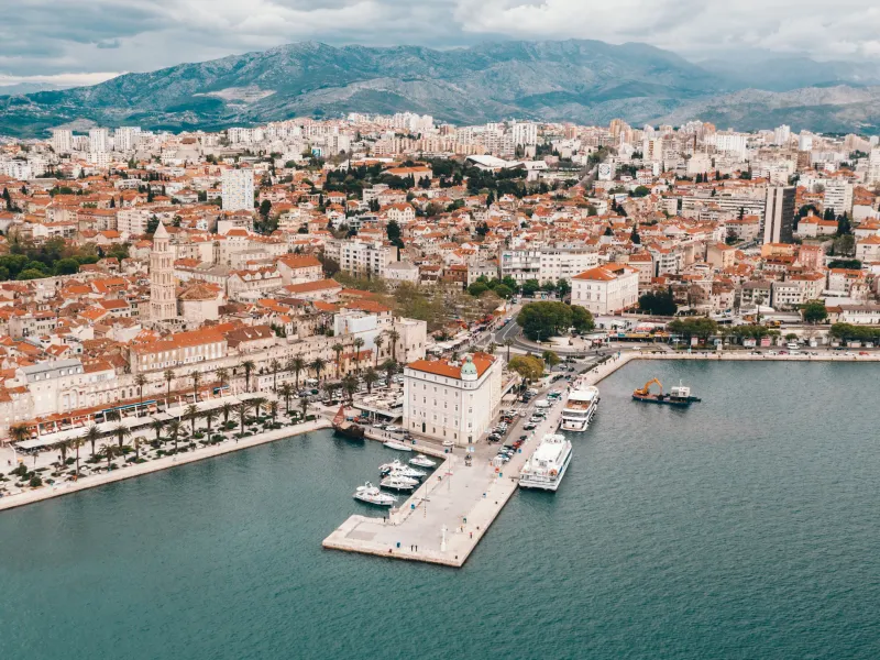 Gay Split — city guide