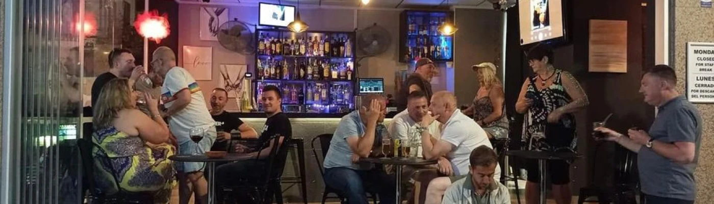 DD's Bar — Bars & Clubs in Benidorm
