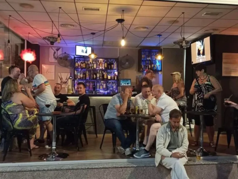DD's Bar — Bars & Clubs in Benidorm