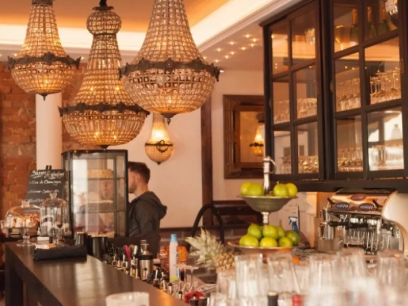 Ruben’s Bar Bistro Lounge — Restaurants & Cafés in Stuttgart