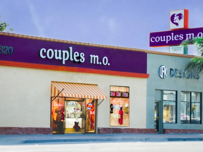 Couples M.O. — Shopping in Los Angeles