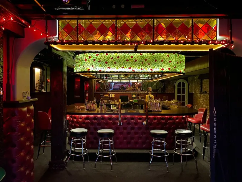Doc Marie’s — Bars & Clubs in Portland
