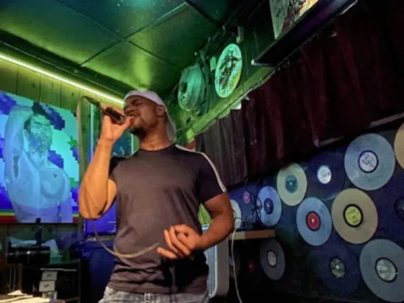 Crescent Lounge — Bars & Clubs in Seattle