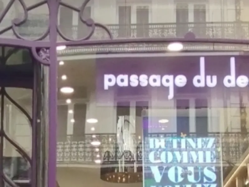 Passage du Désir, l'anti sex shop — Shopping in Lille