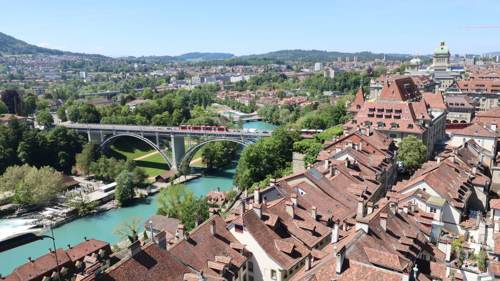 Gay Shopping in Bern — cover photo