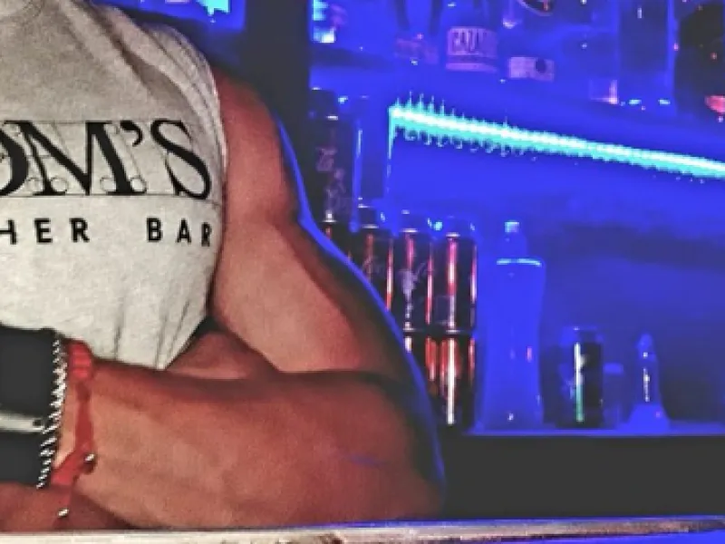 TOM'S Leather Bar — Cruise Bars in Mexico City