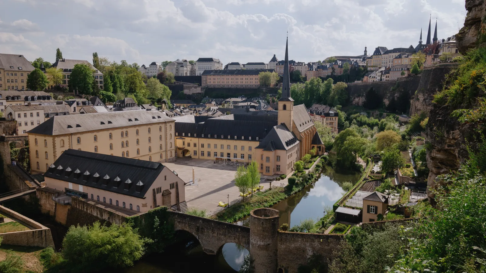 Gay Parties in Luxembourg City — cover photo