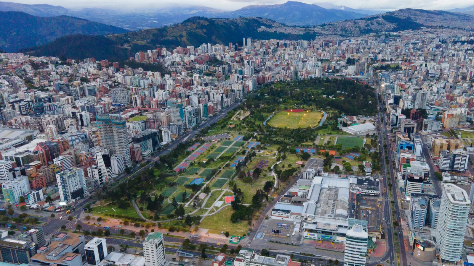 Gay Cruise Bars in Quito — cover photo