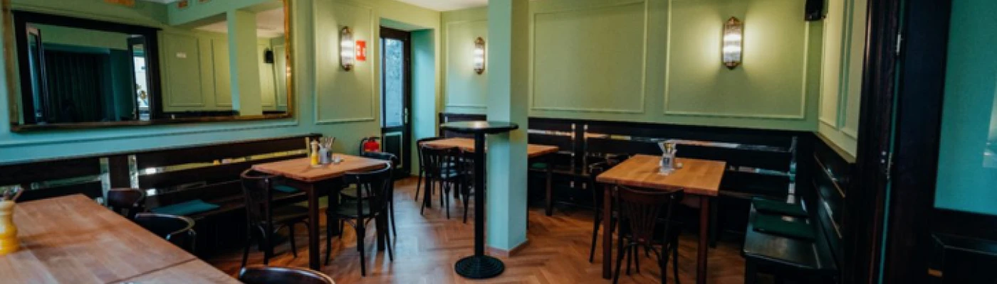 Fesch Wirtshaus und Stehausschank — Restaurants & Cafés in Munich