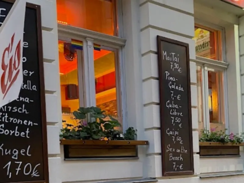 Café Bar Valentino — Bars & Clubs in Dresden