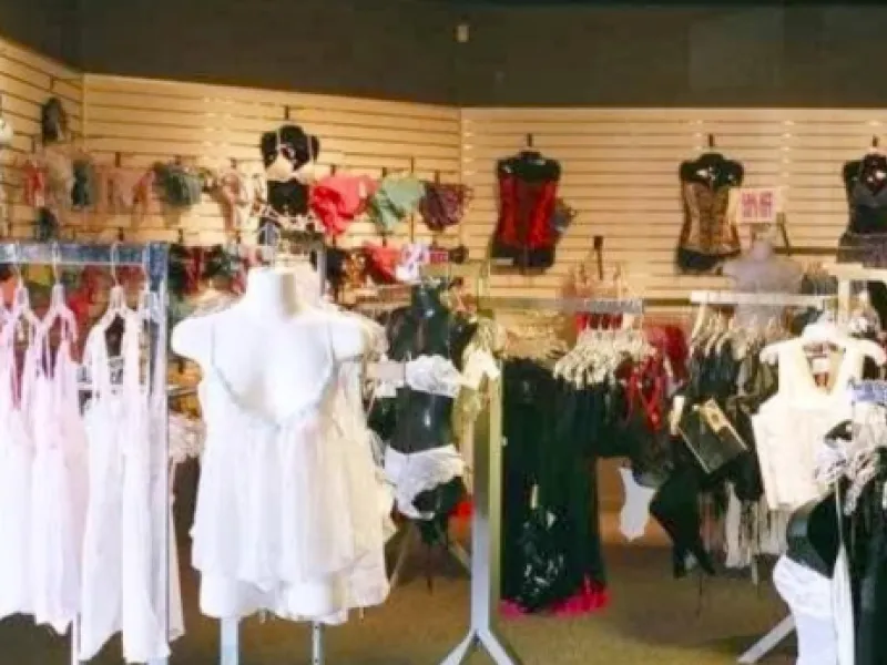 FANTASY Clackamas — Shopping in Portland