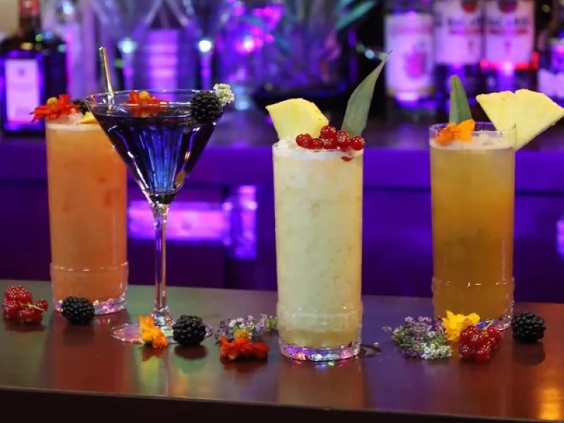 L'enragé - Bar & Tapas — Bars & Clubs in Toulouse