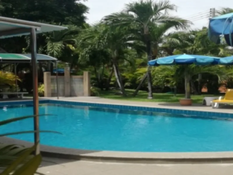 Lonops Paradise — Hotels in Pattaya