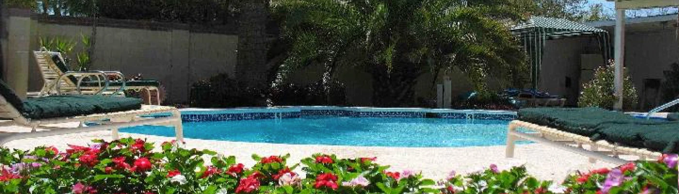 Arizona Sunburst Inn — Hotels in Phoenix